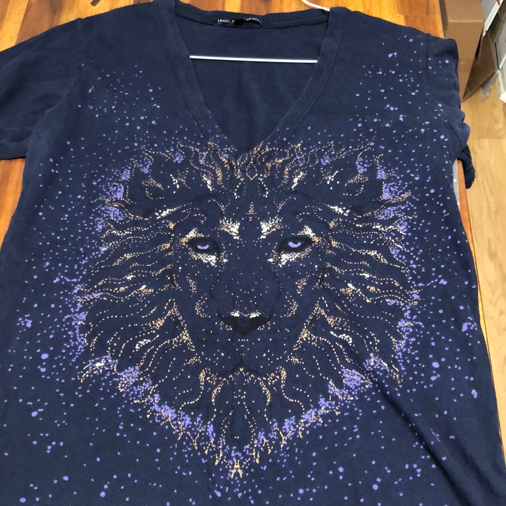 Truly Madly Deeply V Neck Tee Lion Graphic Shirt